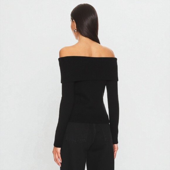 NWT ASTR Zella Wide Collar Off Shoulder Wool Blend Sweater One Size - Picture 3 of 6